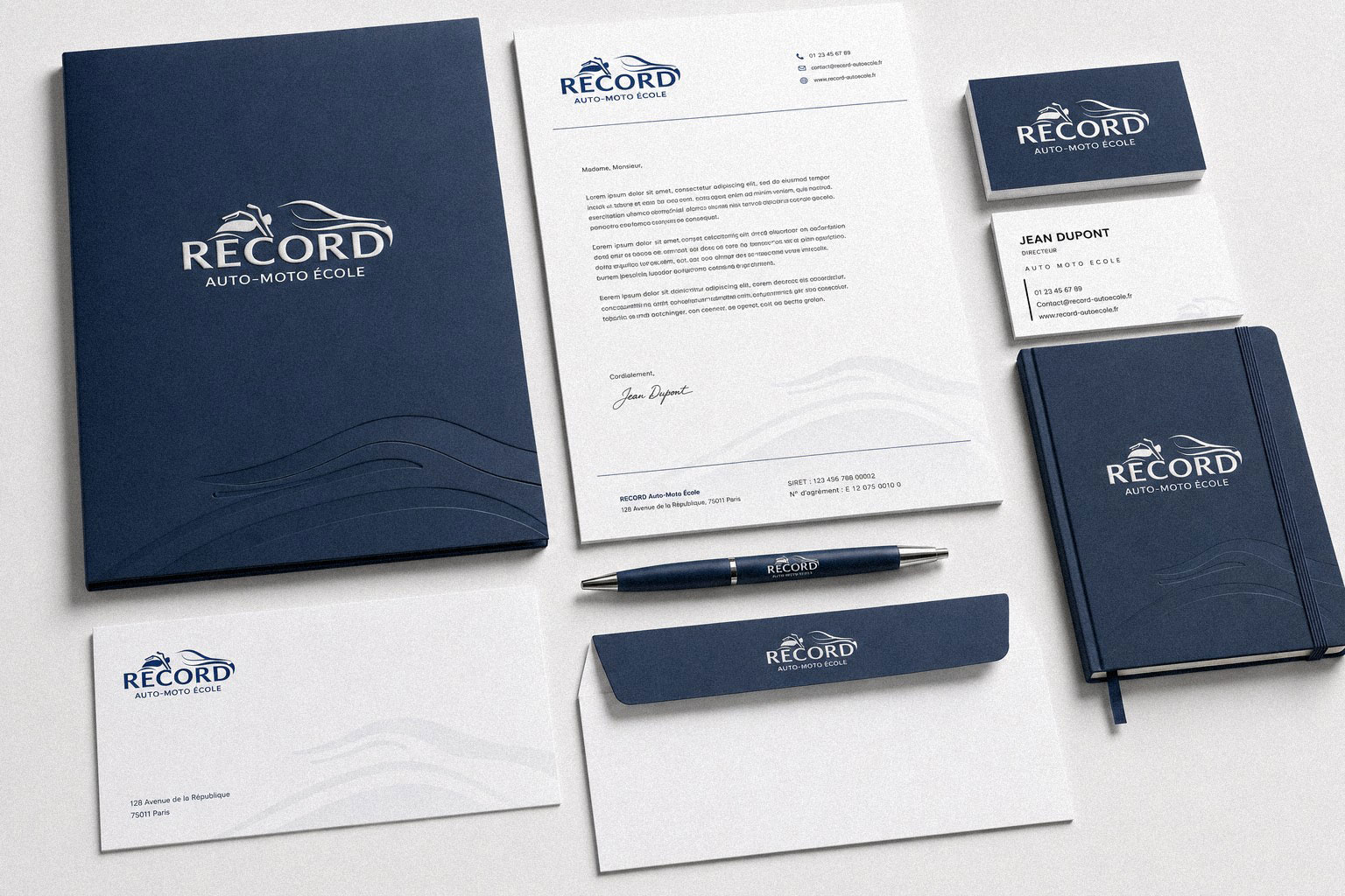 Papeterie RECORD : papier à en-tête, enveloppes, carnet et stylo
